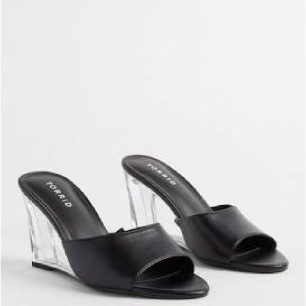 Torrid Black/Lucite wedge heels 7 ww